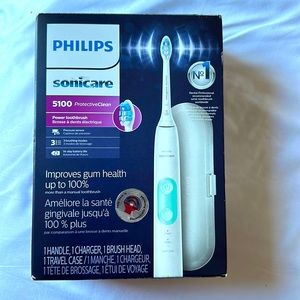 Philips sonicare electric tooth brush